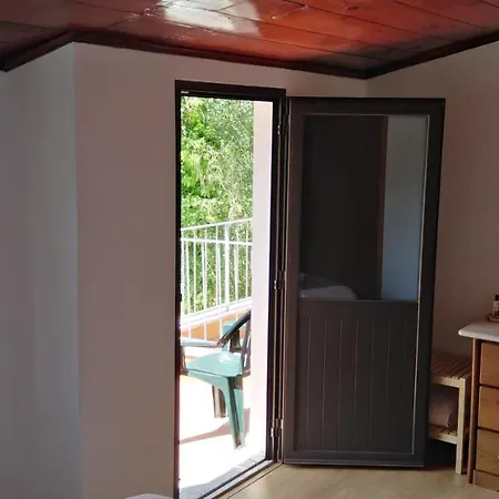Casa Do Avo Xico - House - 10pax