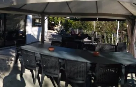 Casa Do Avo Xico - House - 10pax Дом отдыха