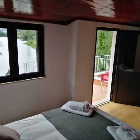 Casa Do Avo Xico - House - 10pax Geres