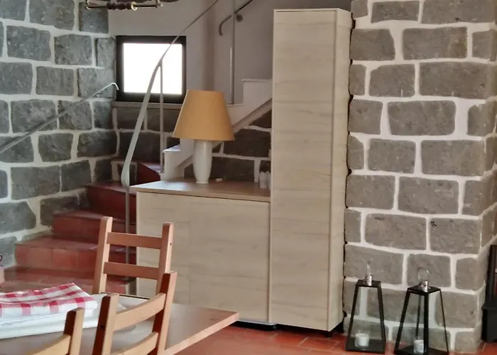 Casa Do Avo Xico - House - 10pax * ג'רס