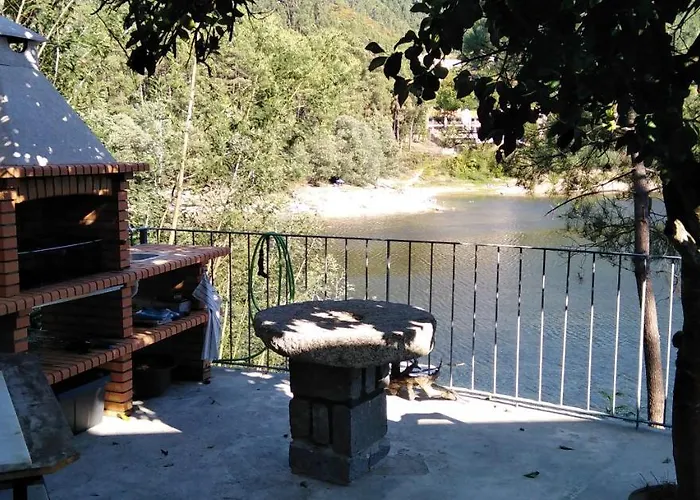 בית נופש Casa Do Avo Xico - House - 10pax