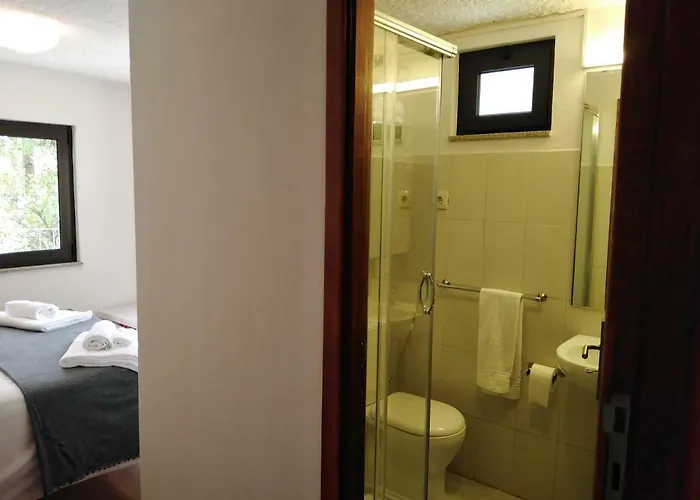 Casa Do Avo Xico - House - 10pax ג'רס